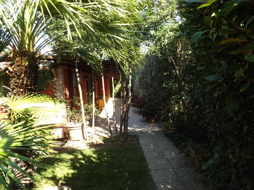 Country Apartments Castel di Decima Exterior photo