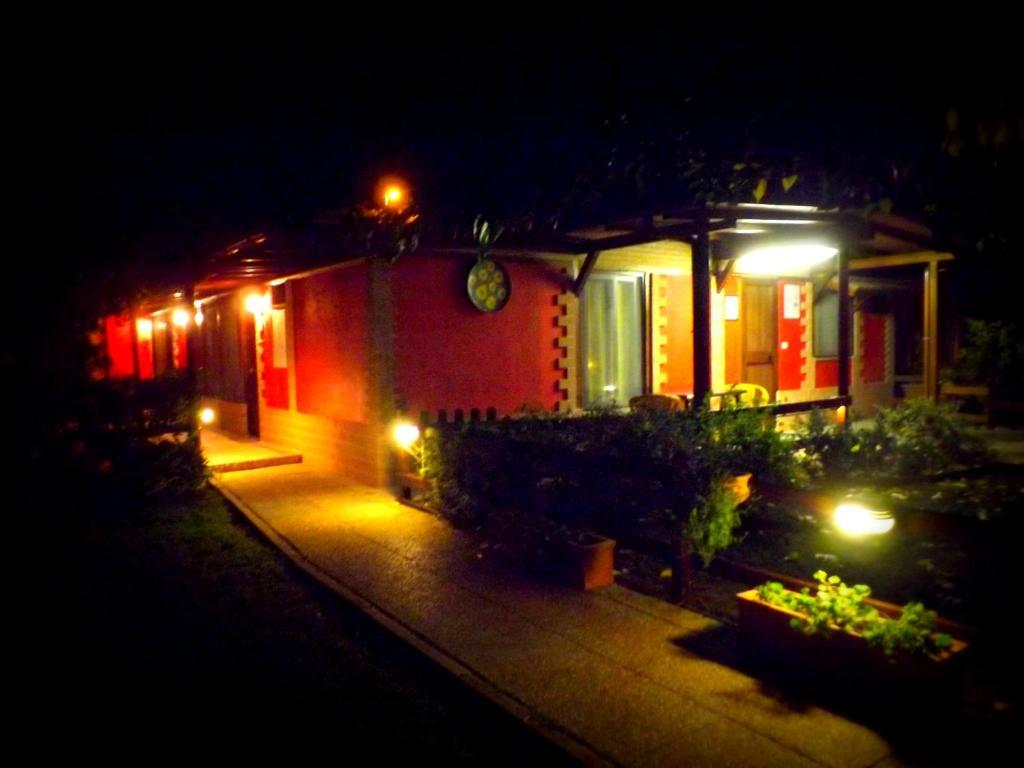 Country Apartments Castel di Decima Exterior photo
