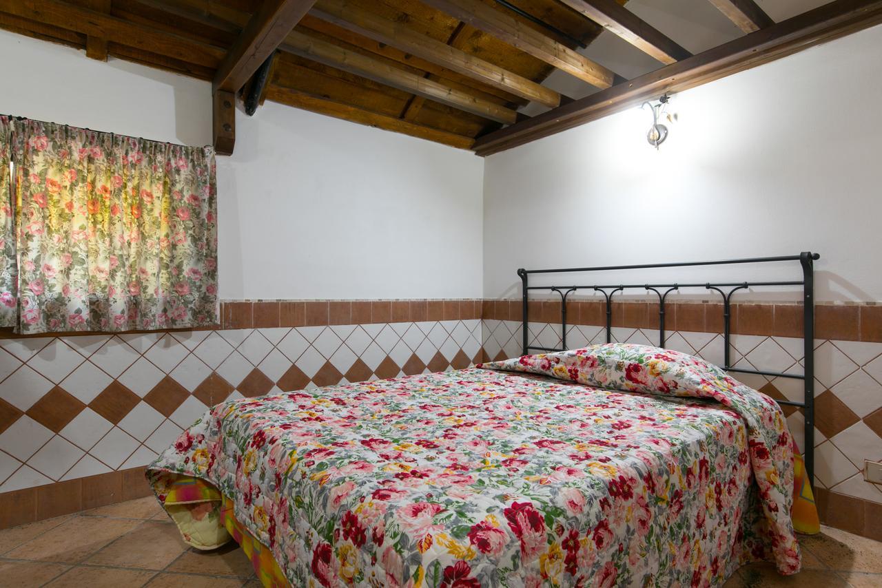 Country Apartments Castel di Decima Exterior photo